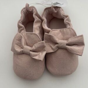Baby Deer Pink Slippers with Bow Detail